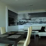 Sea Towers Lejlighed *
